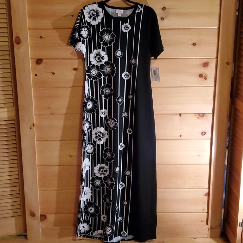 Lularoe Maria, size S, Noir Collection, floral